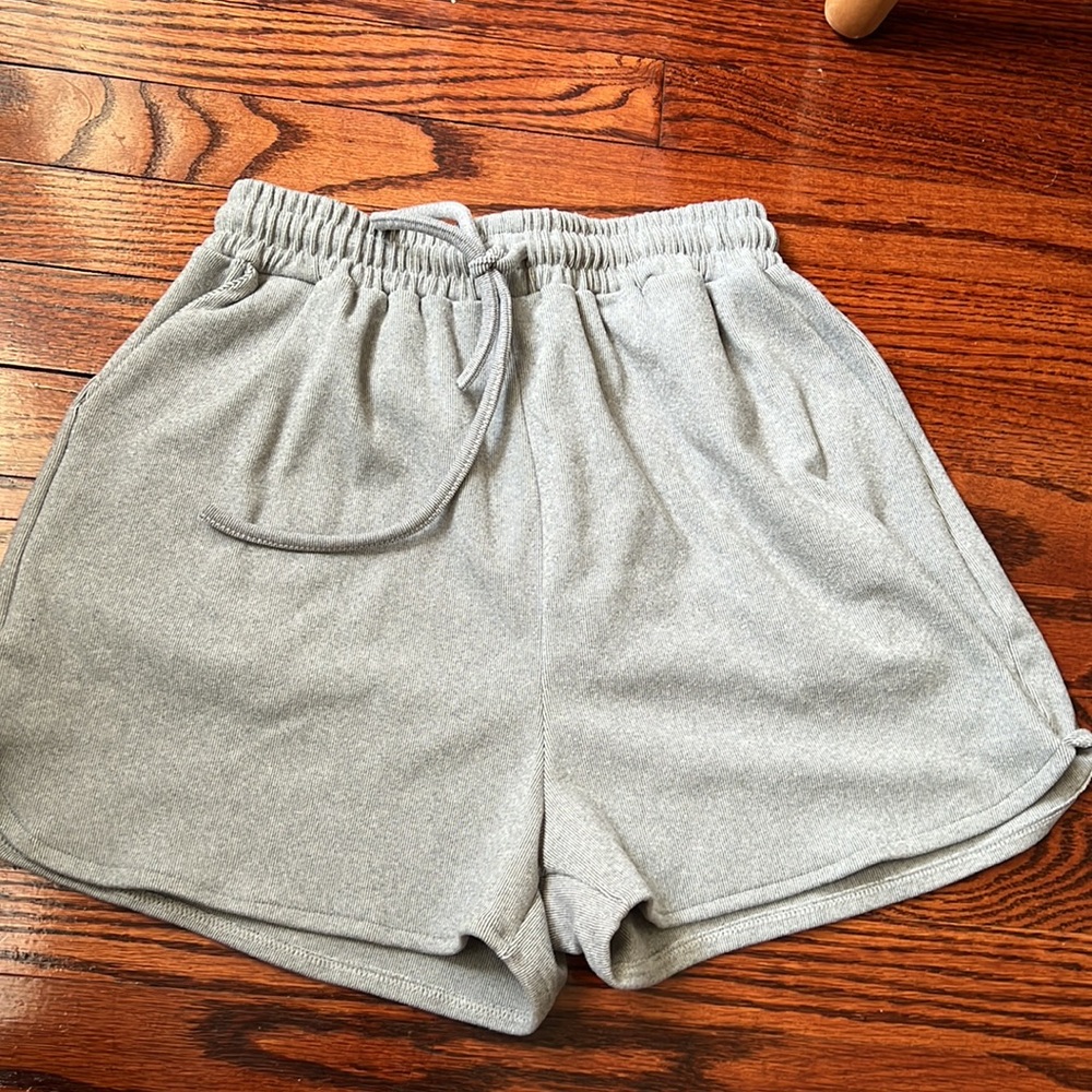F21 shorts